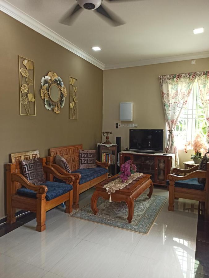 Darney'S Homestay Kg Bangau Tanjung Temerloh Buitenkant foto